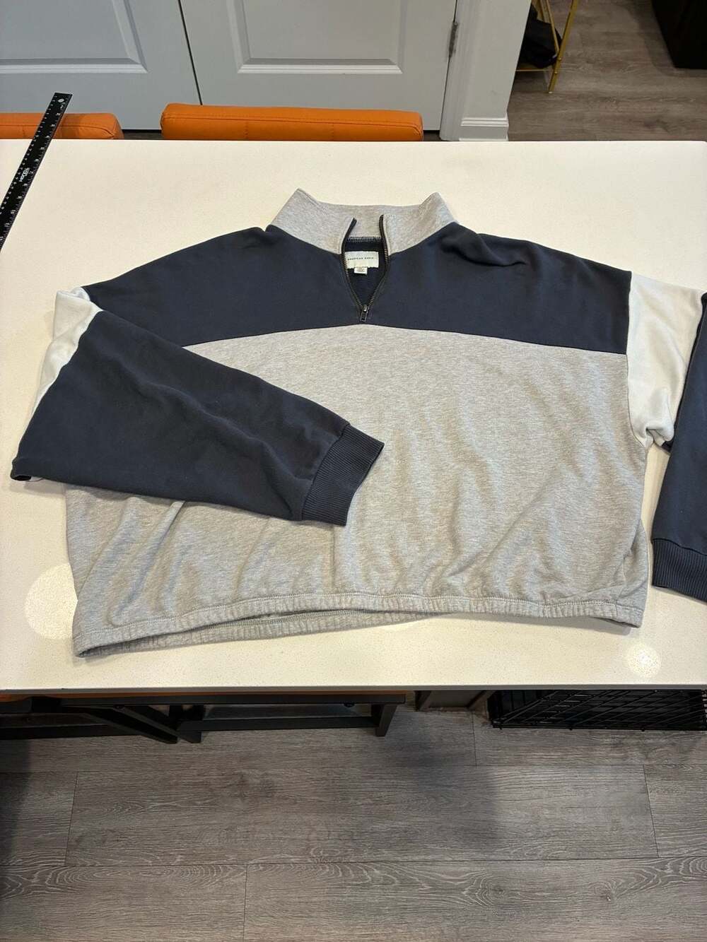 American Eagle Crop Quarter-Zip Sweatshirt Size XXL